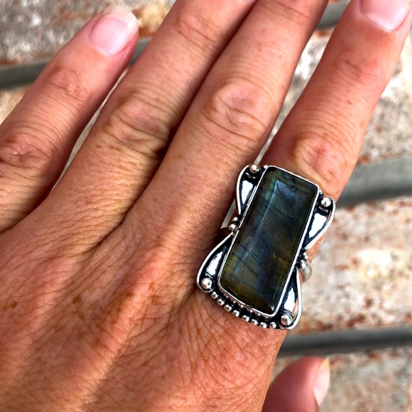 Sterling Silver 925 Antiqued Labradorite Gemstone Ring Size 9 - Picture 3 of 8